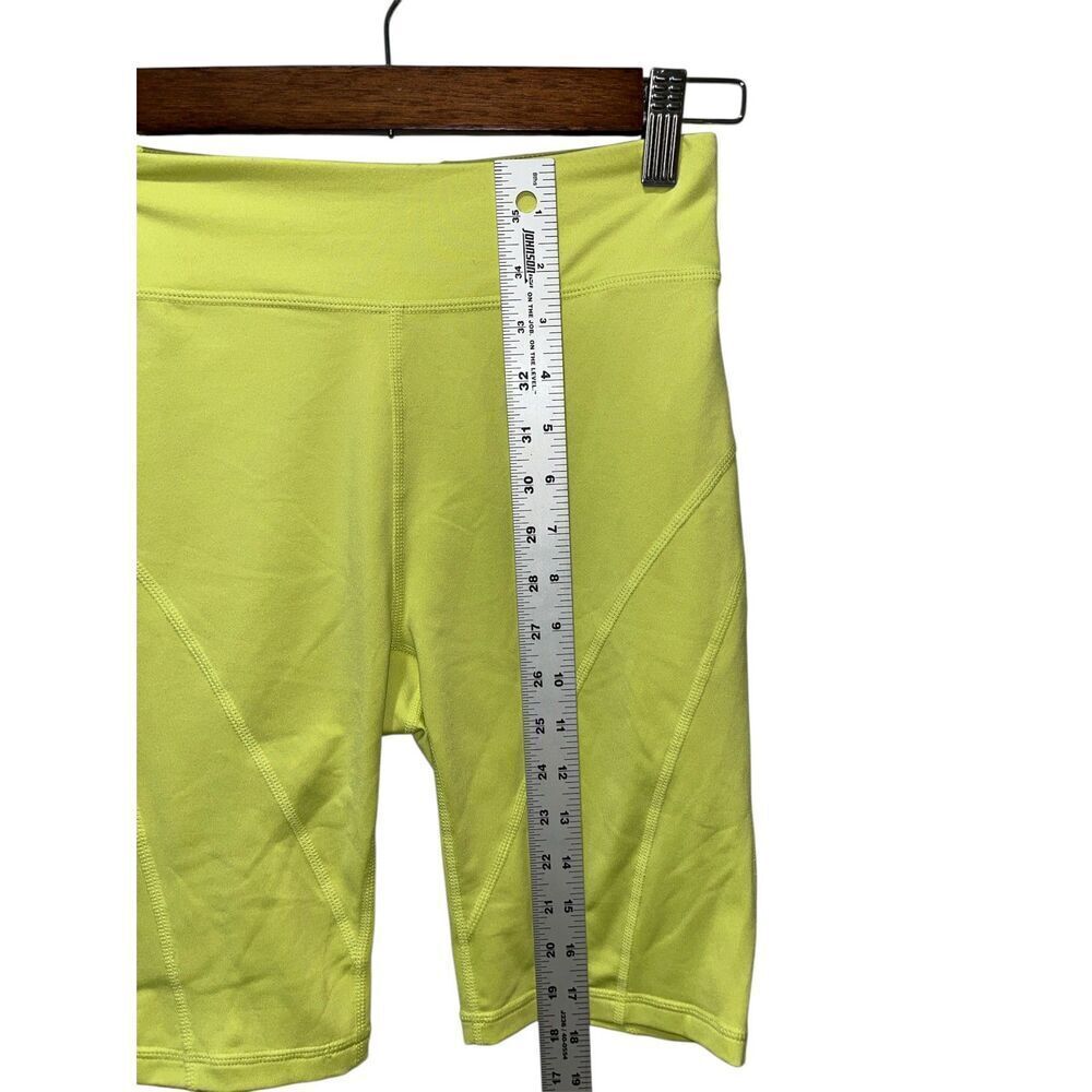 Free People Movement Women's High Rise Biker Baby Shorts Size Small Key Lime - Picture 7 of 8